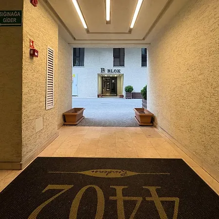 Bright Modern 2br In Kathane